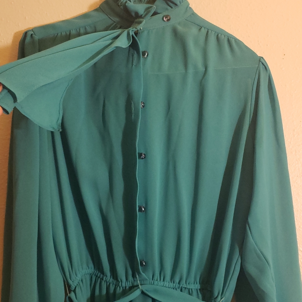 Dress - Picture 4 of 5